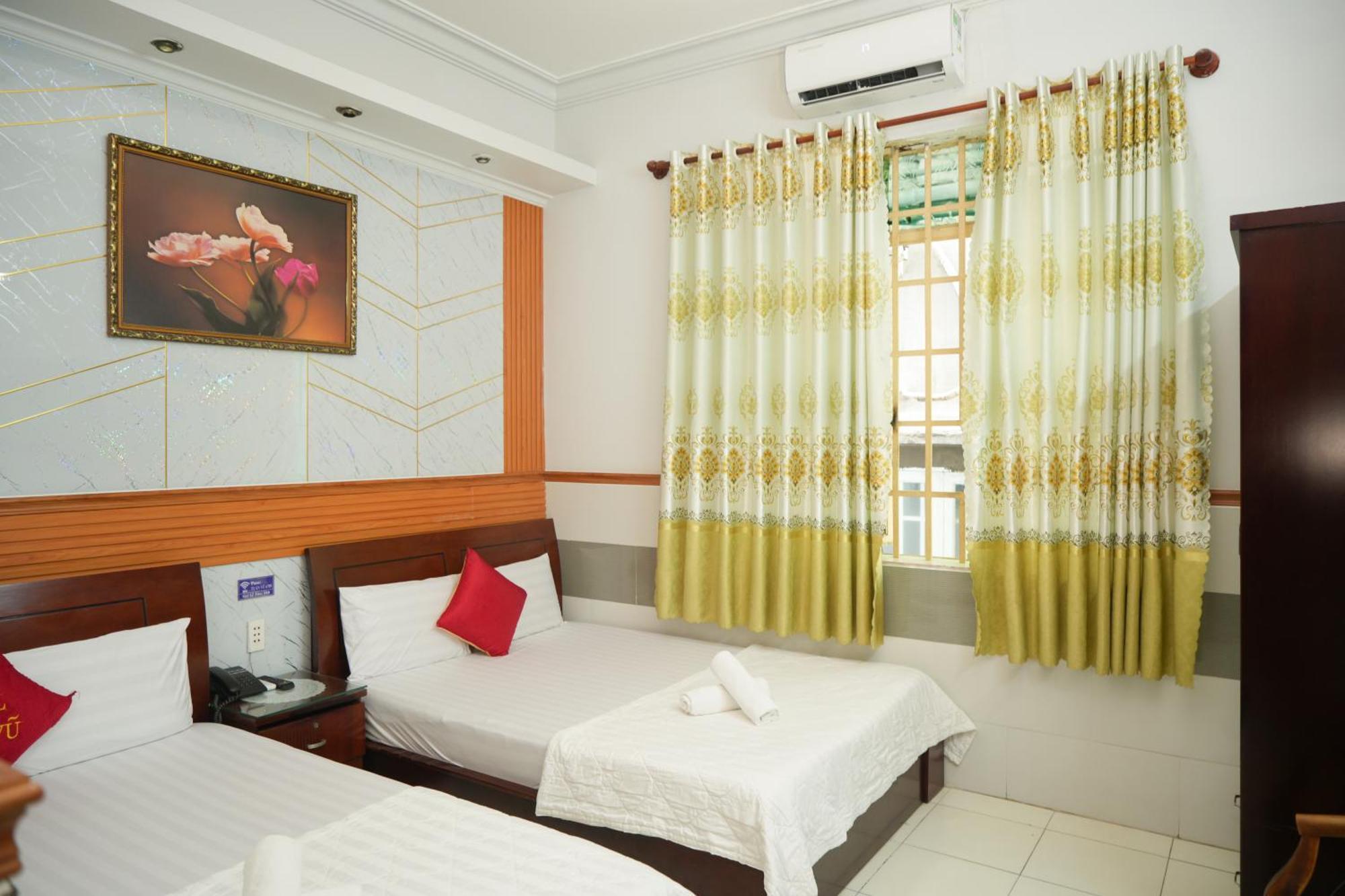 Hotel Khach San Tuan Vu à Hô Chi Minh-Ville Extérieur photo